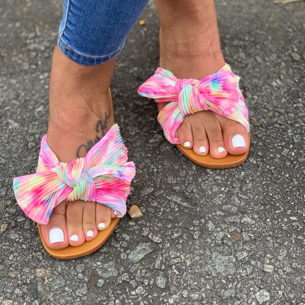 Pink multicolored sandal